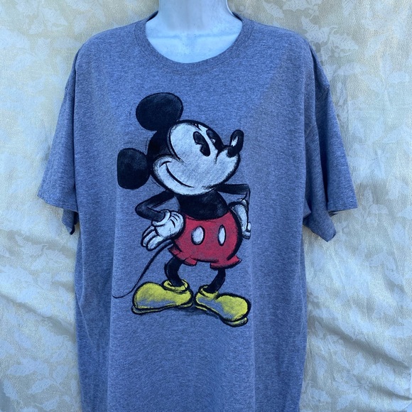 Disney Size XL (46/48)
Graphic Mickey Mouse T-shirt
53% polyester/47% cotton - Picture 6 of 7